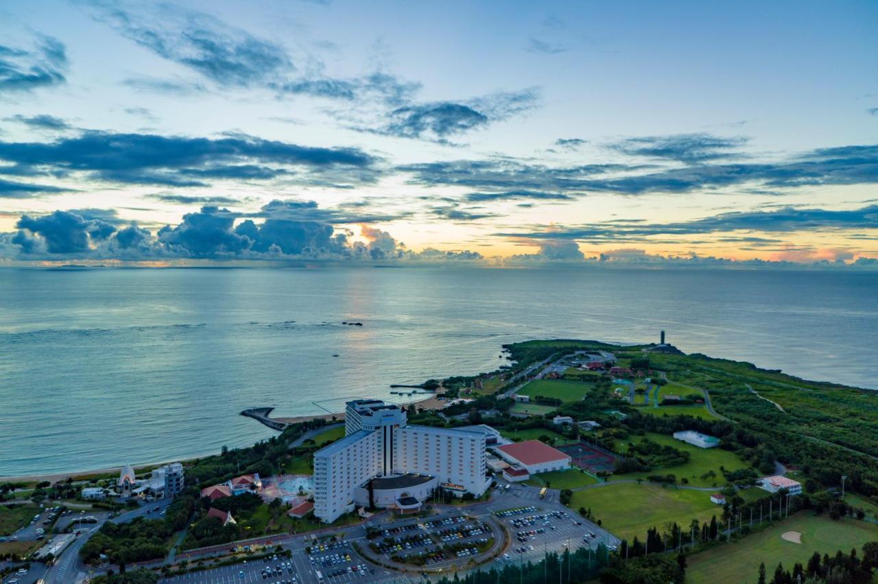 Royal Hotel Okinawa Zanpamisaki Yomitan Exteriér fotografie